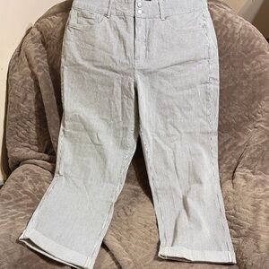 NYDJ Women's Striped Jeans - black and White